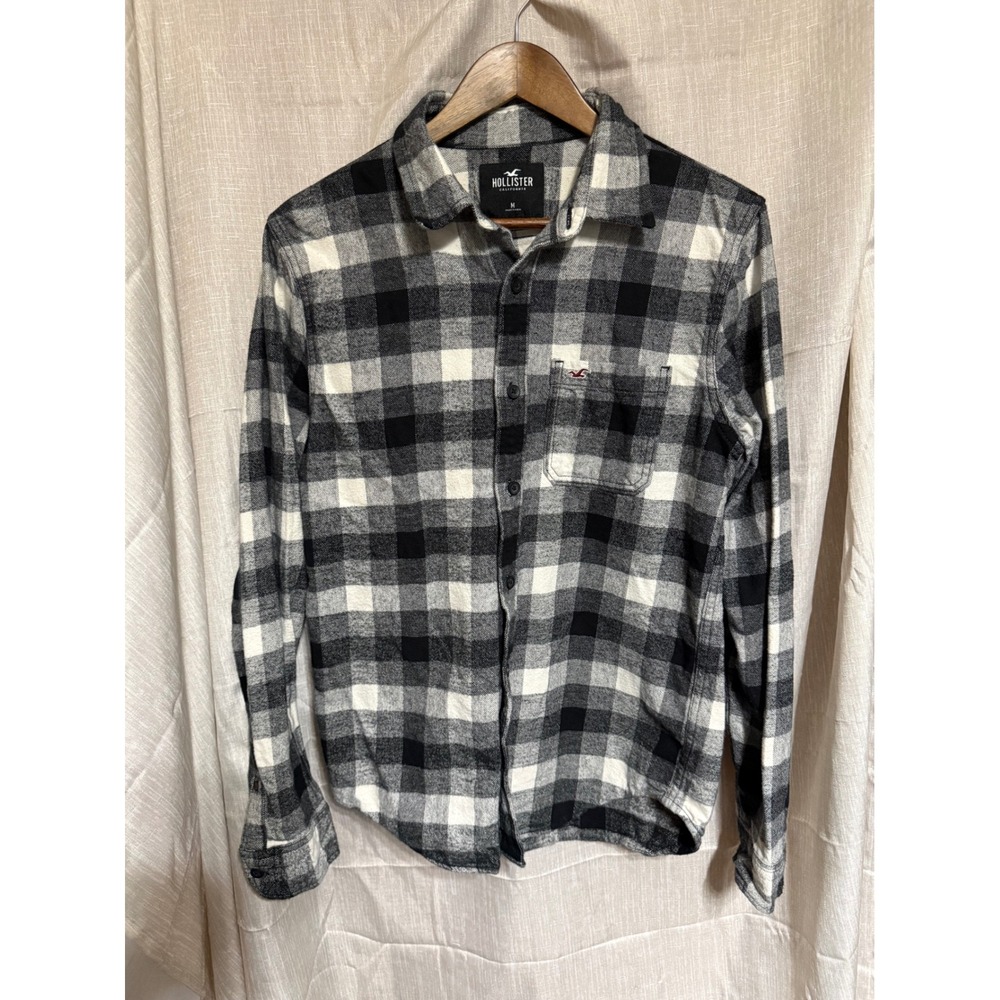 Hollister California Mens Flannel Shirt Gray Black Plaid Button Down Med. Preppy